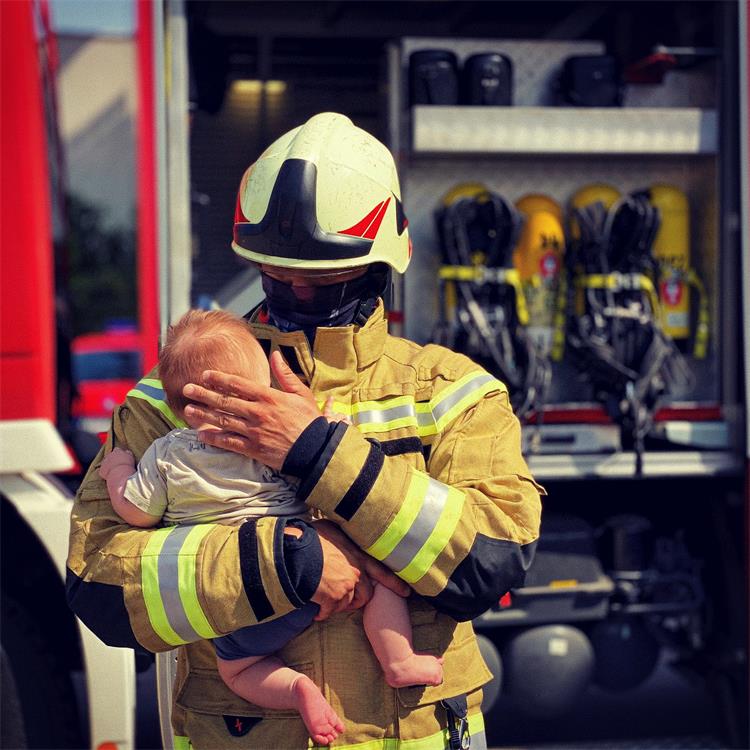 Slika /slike/Vijesti/za heroje 2.jpg